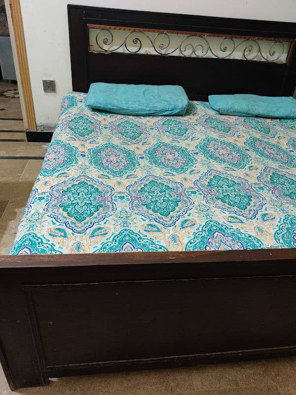 BED WITH MATTRESS REASONABLE PRICE WOODEN BED 3