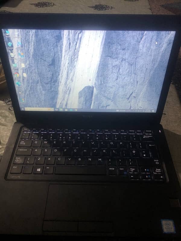 dell latitude 5280 0