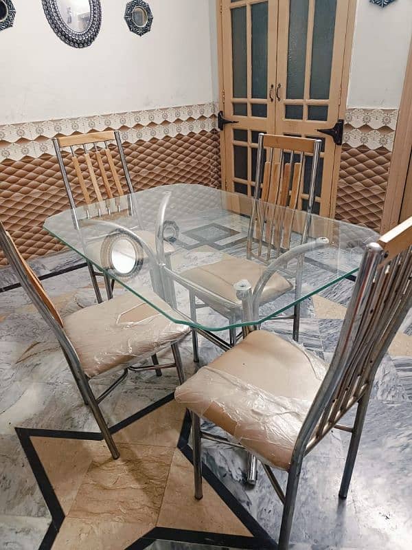 Dinning Table and home Items 0