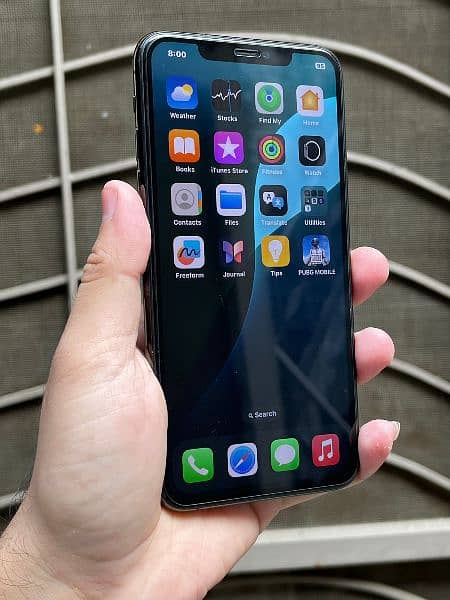 iphone 11 pro max LLA FACTORY UNLOCK 3