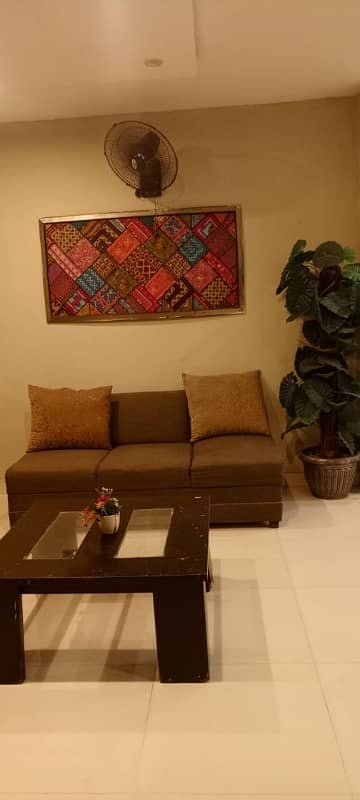 1 BED NON FURNISHED APARTMENT IS AVAILABLE FOR RENT IN SECTOR B BAHRIA TOWN LAHORE 4