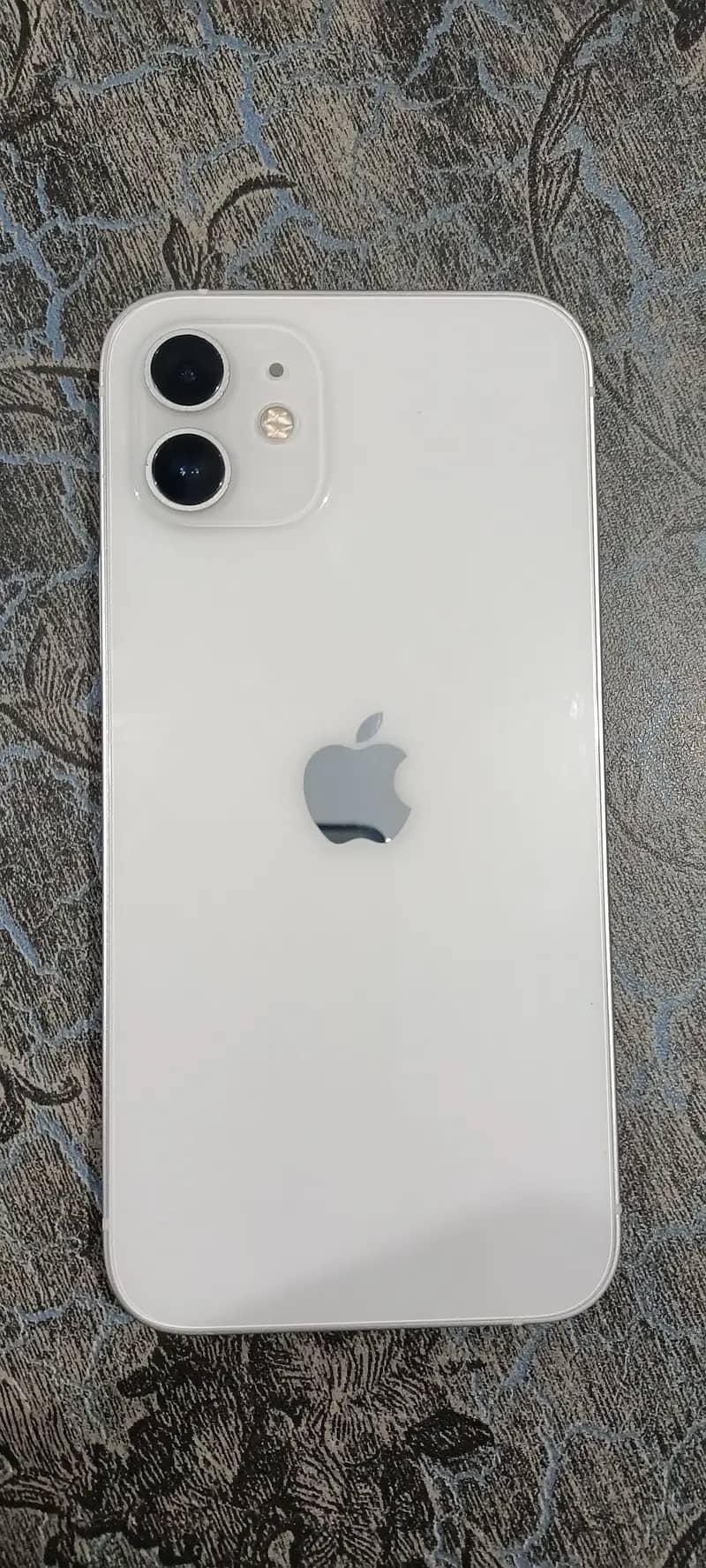 iPhone 12 non pta - Perfect 10/10 Condition 0