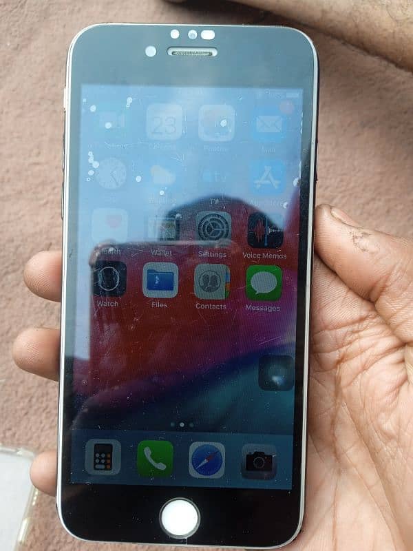 iPhone6 for sale 64gp hai WhatsApp per massage 5