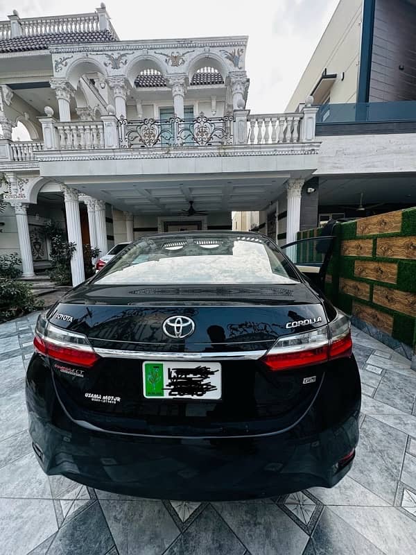 Toyota Corolla GLI 2019 Automatic B2b Genuine 1