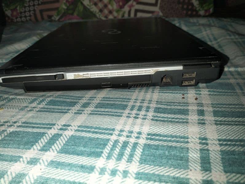 Fujitsu Lifebook S760 Laptop For Sale 3