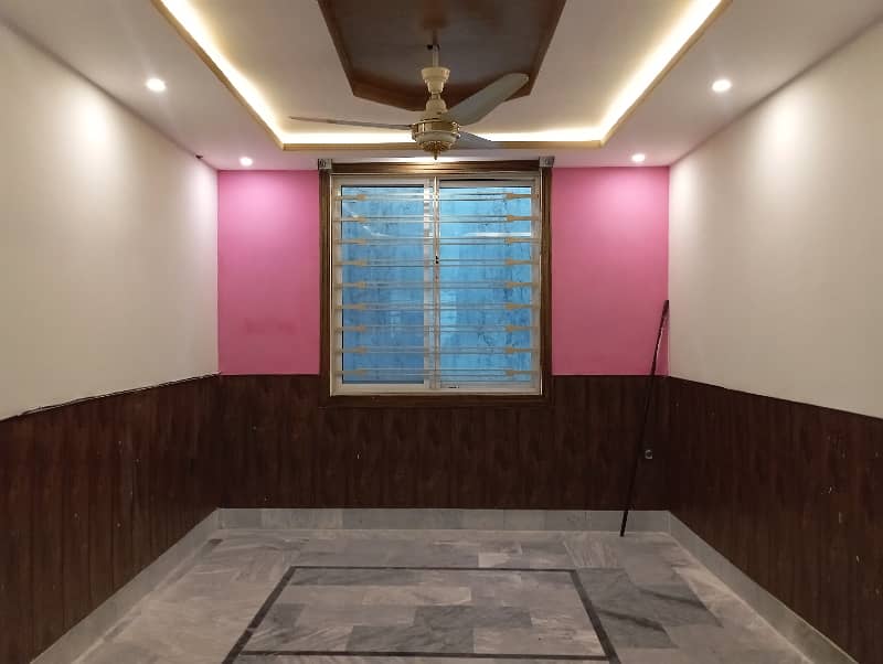 40x80 Luxury. Upper Portion Available For Rent ideal location nearby school near kachnar park near shifa hospital More Options Available office and family purpose 4