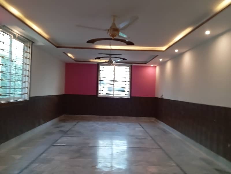 40x80 Luxury. Upper Portion Available For Rent ideal location nearby school near kachnar park near shifa hospital More Options Available office and family purpose 16