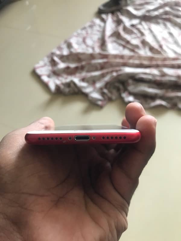 iPhone 7 128 gb 4