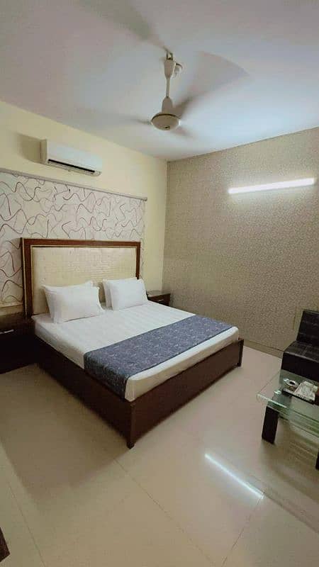 Couples Guest House Karachi 1