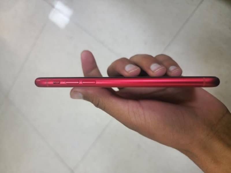 IPhone XR Non PTA (FU) 10