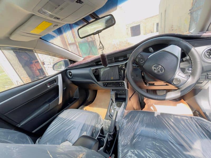 Toyota altis Grande Balck room 9