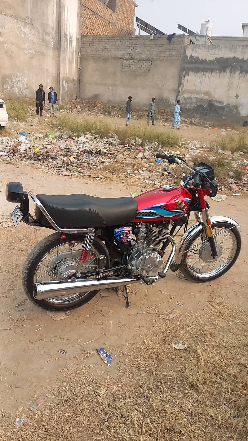 Honda CG 125 2024 4