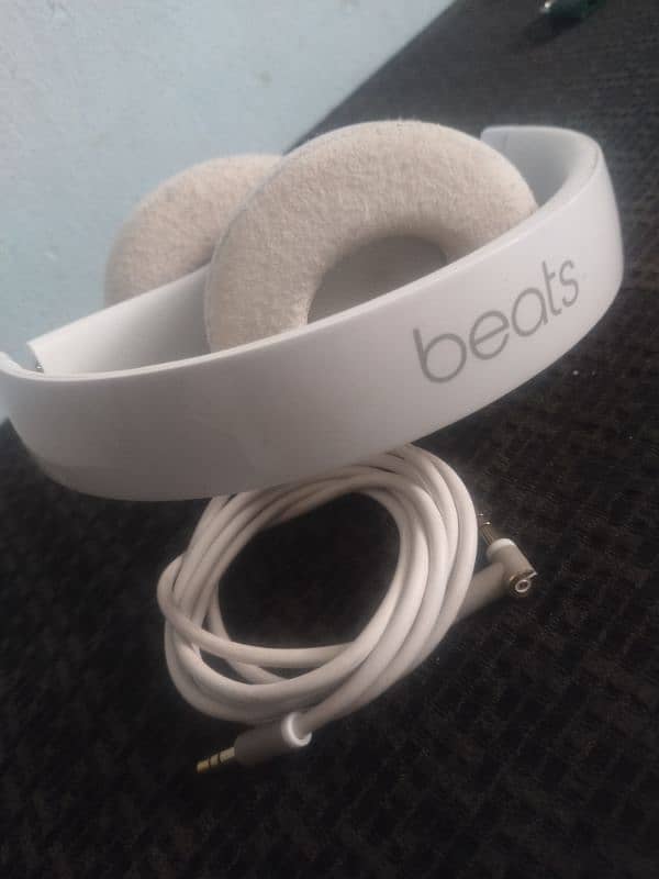 beats original Headphones or handfree like Bose 0