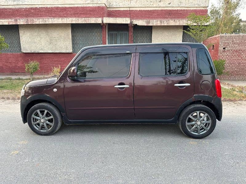 Daihatsu Mira Cocoa 2015 9