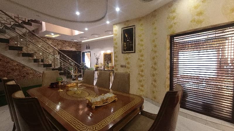 Premium 2 Kanal House Is Available For Sale In Paragon City 14