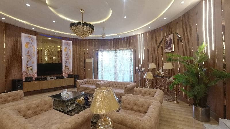 Premium 2 Kanal House Is Available For Sale In Paragon City 17