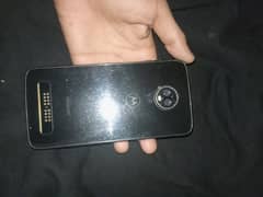 moto z3