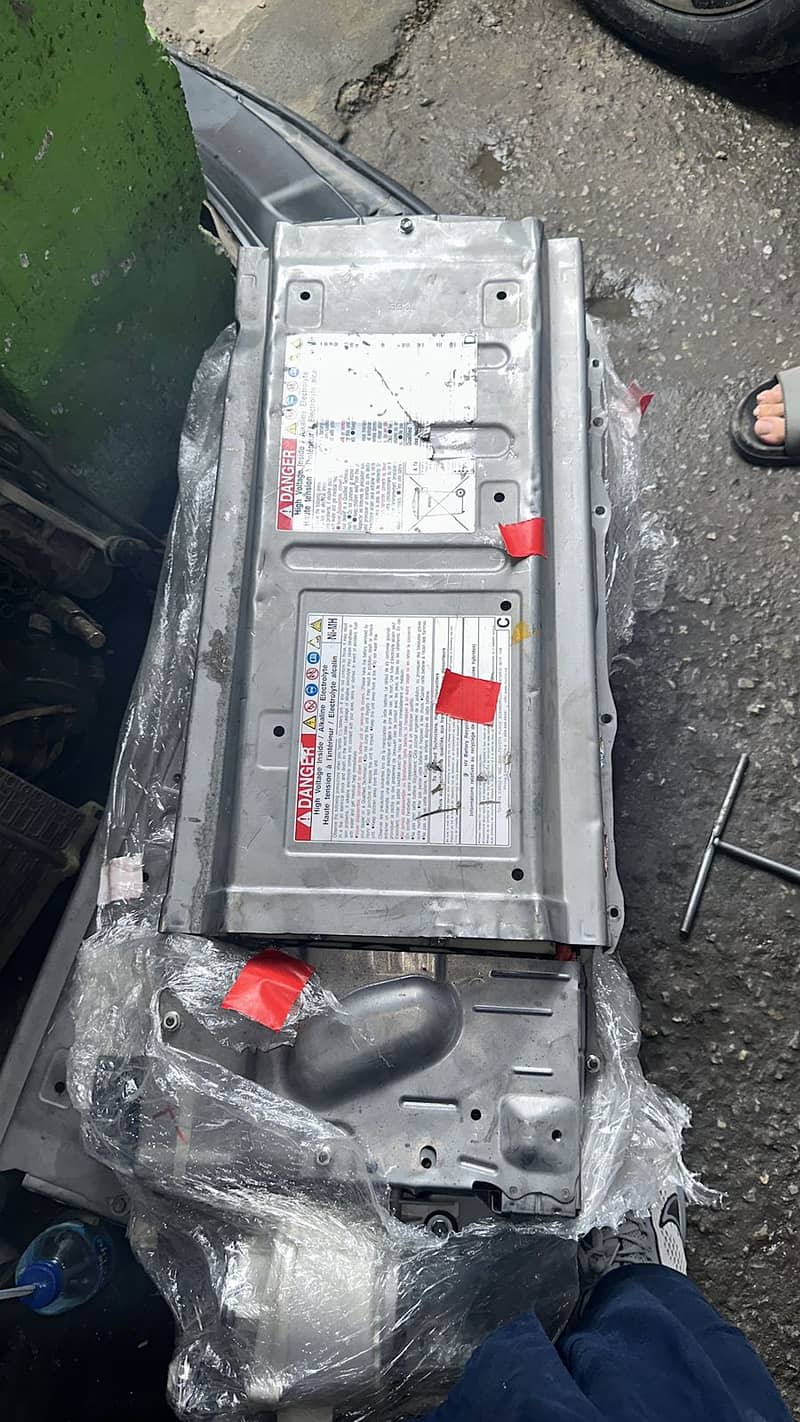 Toyota Hybrid Battery Prius Aqua Axio Fielder 6