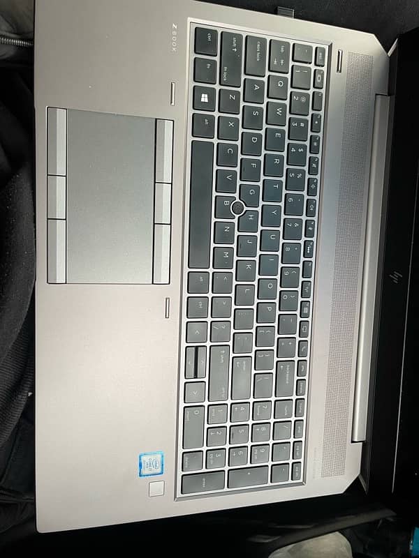 hp zbook 15 i7 8 Gen 1