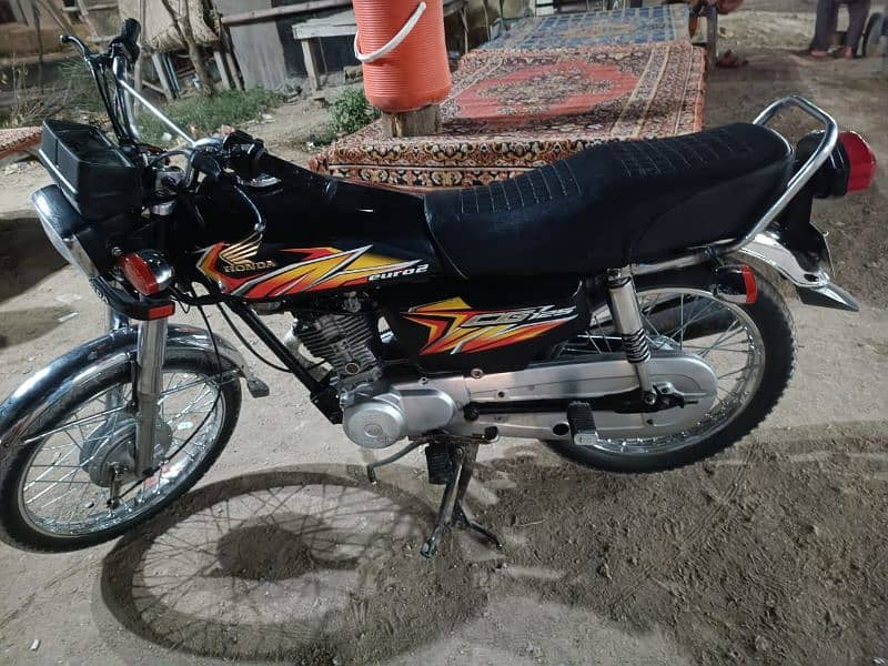 Honda 125 ,13000 Fainal 4