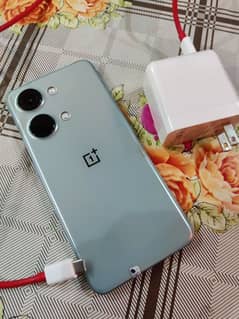 one plus ace 2v, 5g,pta,16/256, with original charger, price final hai