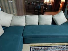 L SHAPED 6 SEATER SOFA