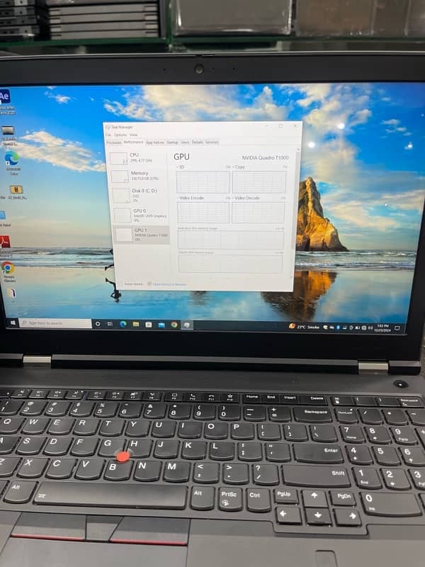 Lenovo P15 Gen 1 i7-10850H 3