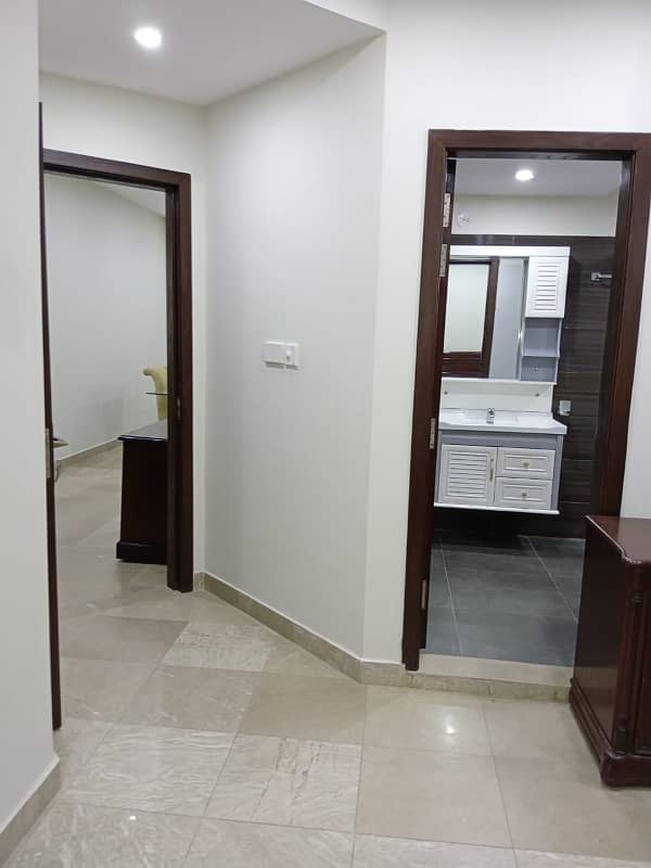 Studio Apartment For Sale At Prime Location of Gulberg Best Investment Oppurtunity 7