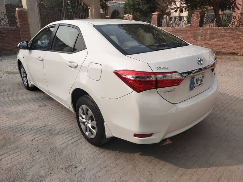 Toyota Corolla XLI 2018 4