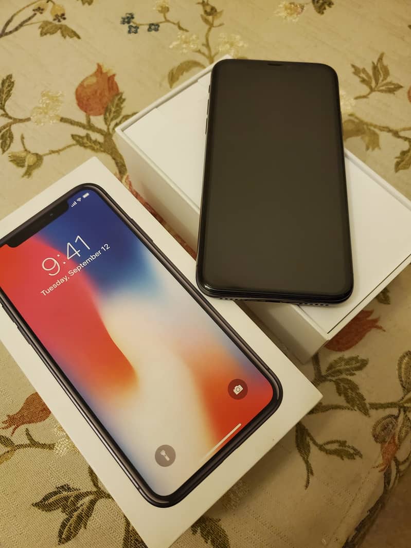 Apple iPhone X 6