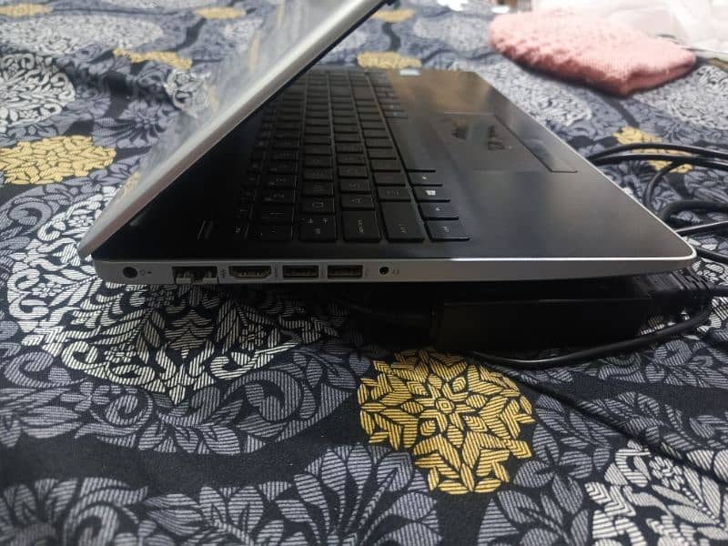 Hp Core 13 8th Generation 4GB, 1TB 4