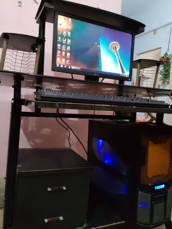 PC setup with table 0