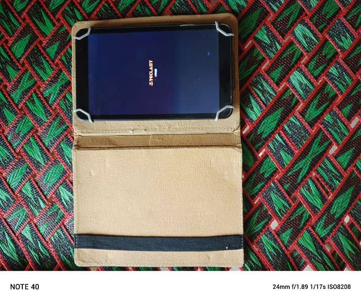 Teclast P80 Tablet 8 inch | Perfect Condition |Black Cover included 1