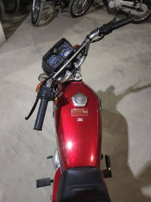 honda 125 (16/17) 4