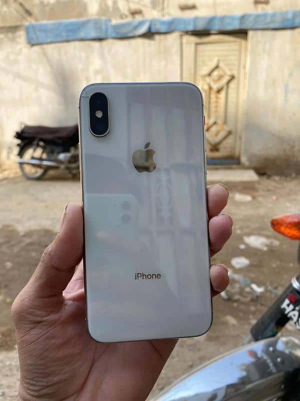 iPhone Xs WhatsApp 03052958845 2