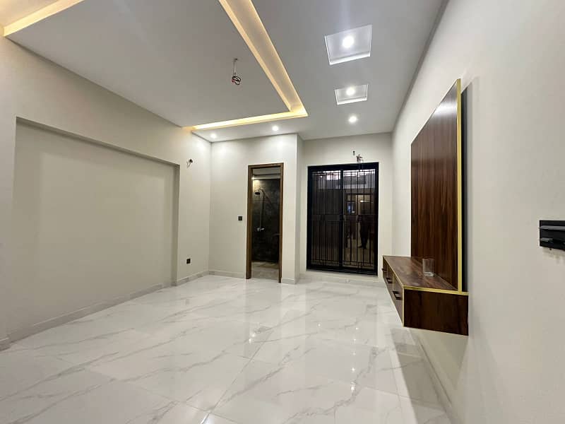 5 Marla Luxury Modern House Available For Sale In Paragon City Lahore 3