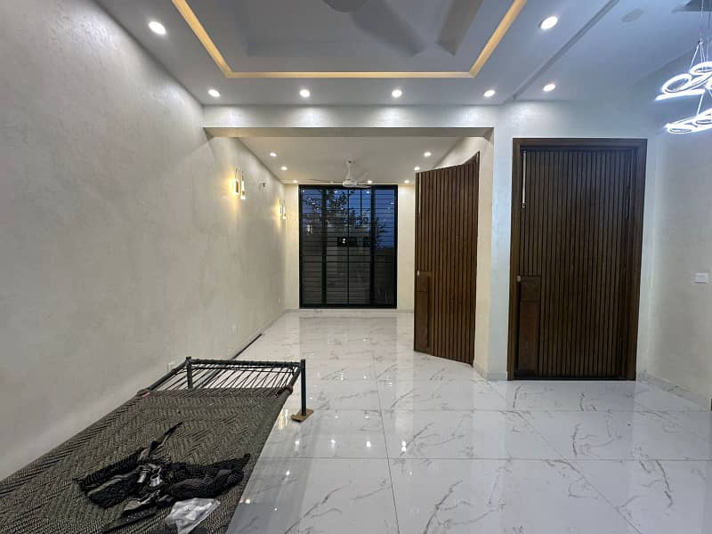 5 Marla Luxury Modern House Available For Sale In Paragon City Lahore 14