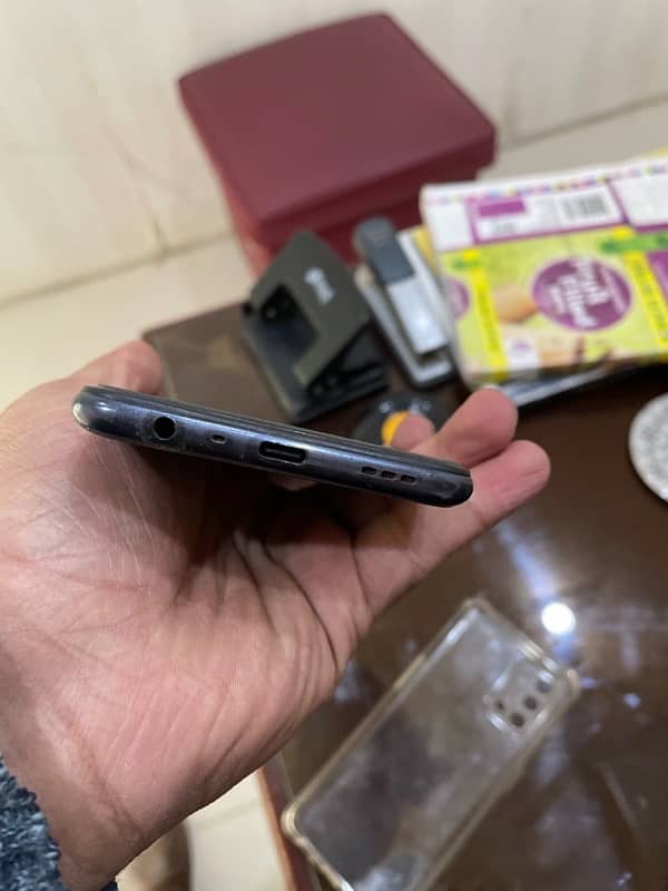 OPPO F 19 2