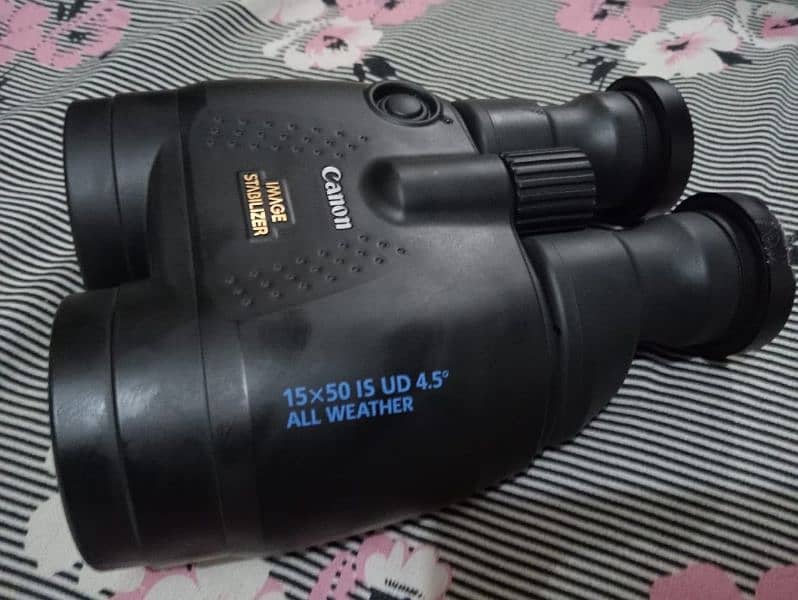 Canon 15 x 50 IS All Weather Binocular 0