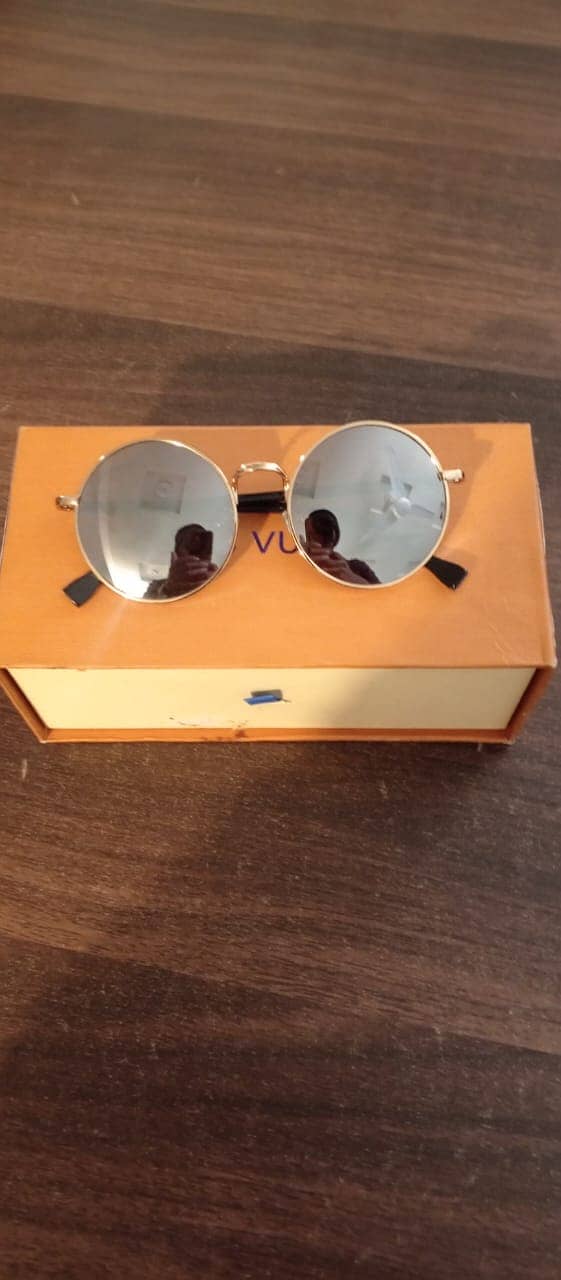 Branded Sun glasses UV (UAE imported) 3