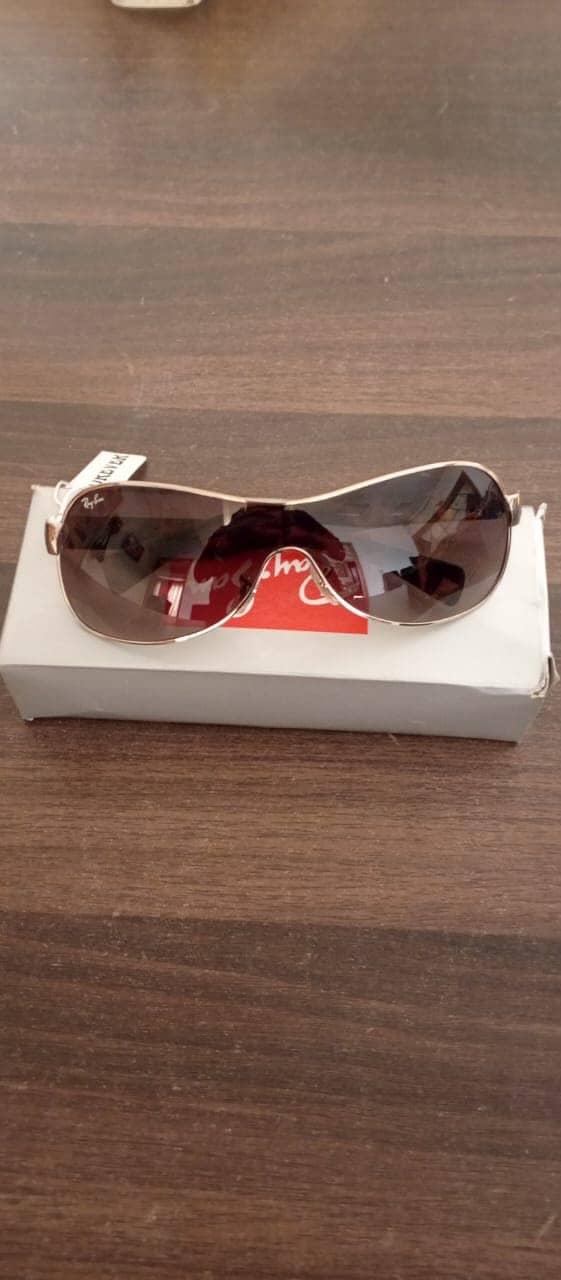 Branded Sun glasses UV (UAE imported) 6