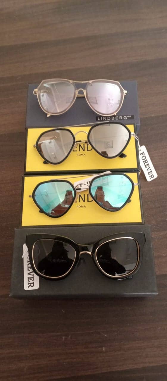 Branded Sun glasses UV (UAE imported) 17