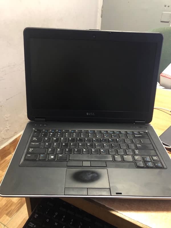 dell laptop latitude E6640 1