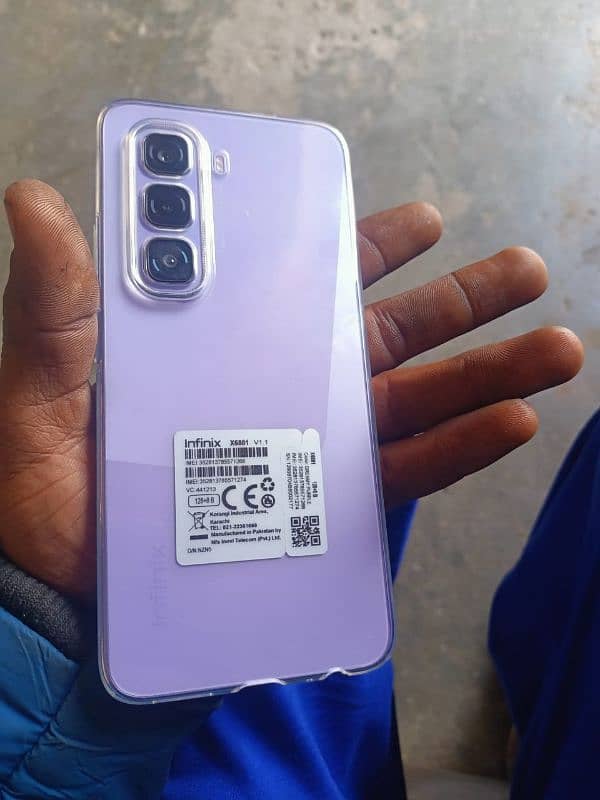 Infinix hot 50 pro 6