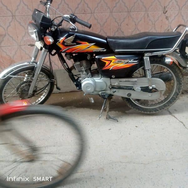 Honda 125 bike good condition 2