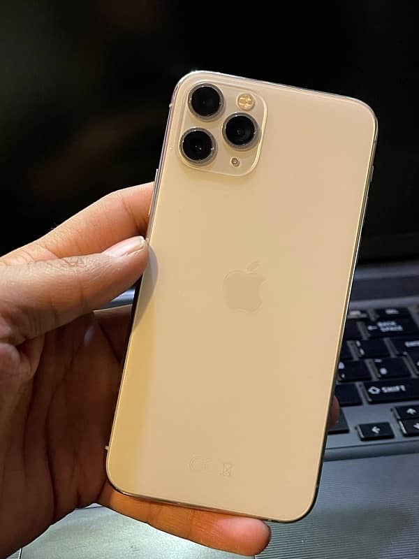 IPHONE 11 PRO 64GB PTA APPROVED 2