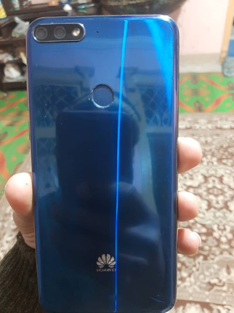 Huawei Y7 Prim 1