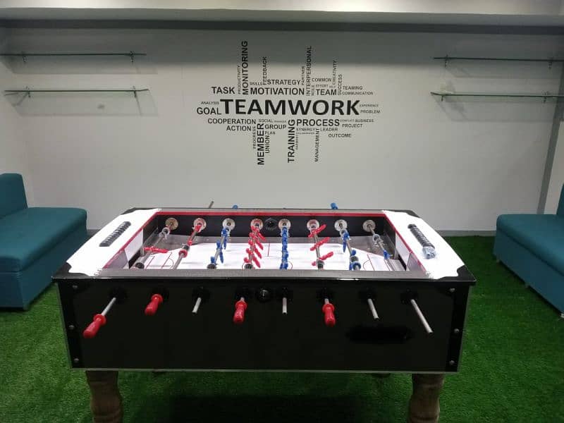 FOOSBALL 0