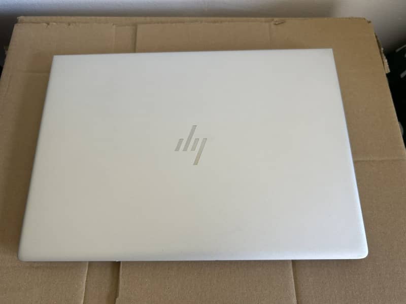 HP EliteBook 840 G6 Core i5 8th Generation 8 GB 256 SSD 2