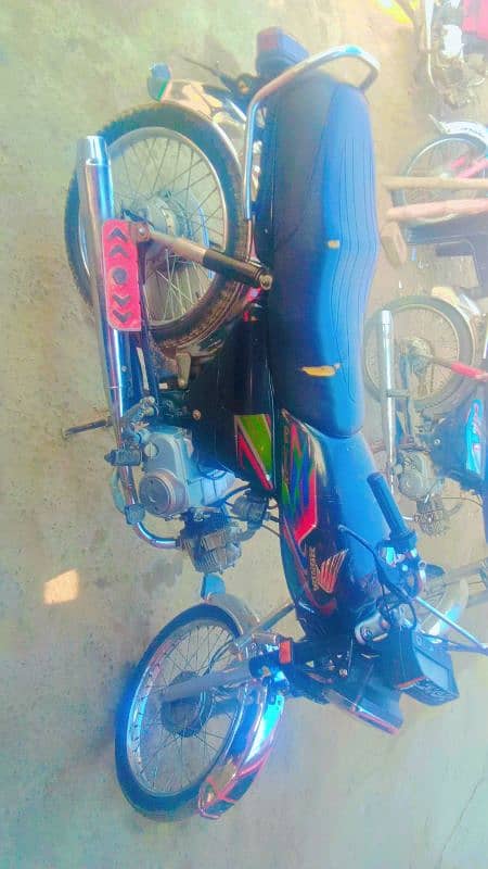 honda 70 bike 2